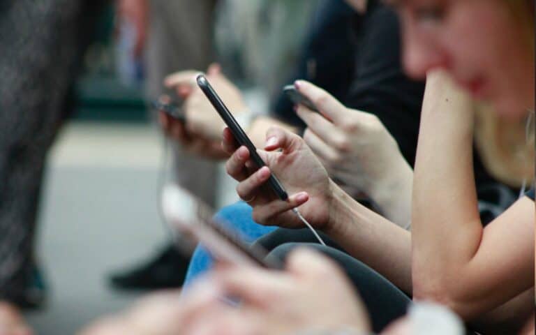 Top Tips for Growing Your Mobile List